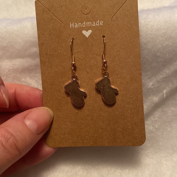 Homemade Green Winter Gloves / Mittens White Trim Dangle Earrings - Picture 4 of 4